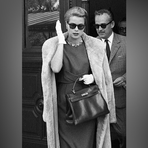 Large Croc Embossed Handbag - Grace Kelly inspired - Picture 7 of 9
